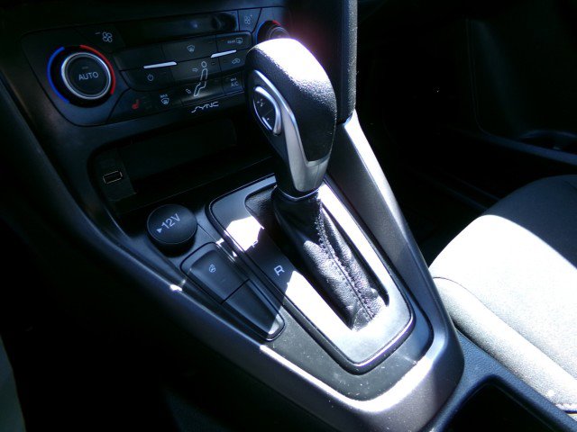 Used 2018 Ford Focus SEL w/ Cold Weather Package image 20