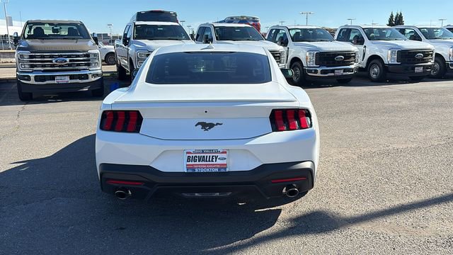New 2025 Ford Mustang Premium image 4