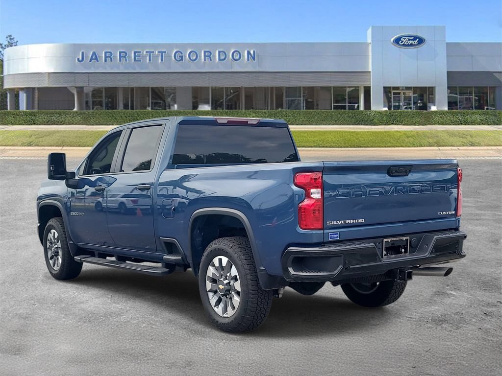 Used 2026 Chevrolet Silverado 2500 Custom w/ Custom Value Package AWD/4WD image 3