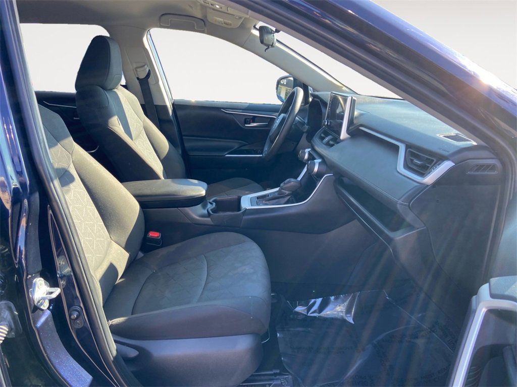 Used 2024 Toyota RAV4 XLE image 15