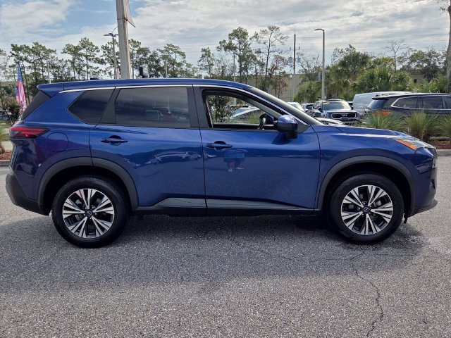 Used 2023 Nissan Rogue SV FWD image 6