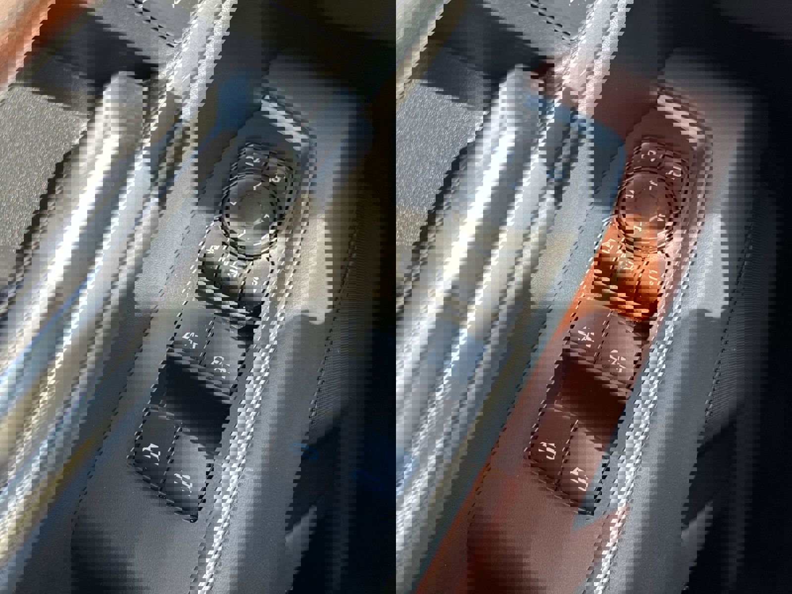 Used 2025 GMC Sierra 2500 Denali Ultimate image 15