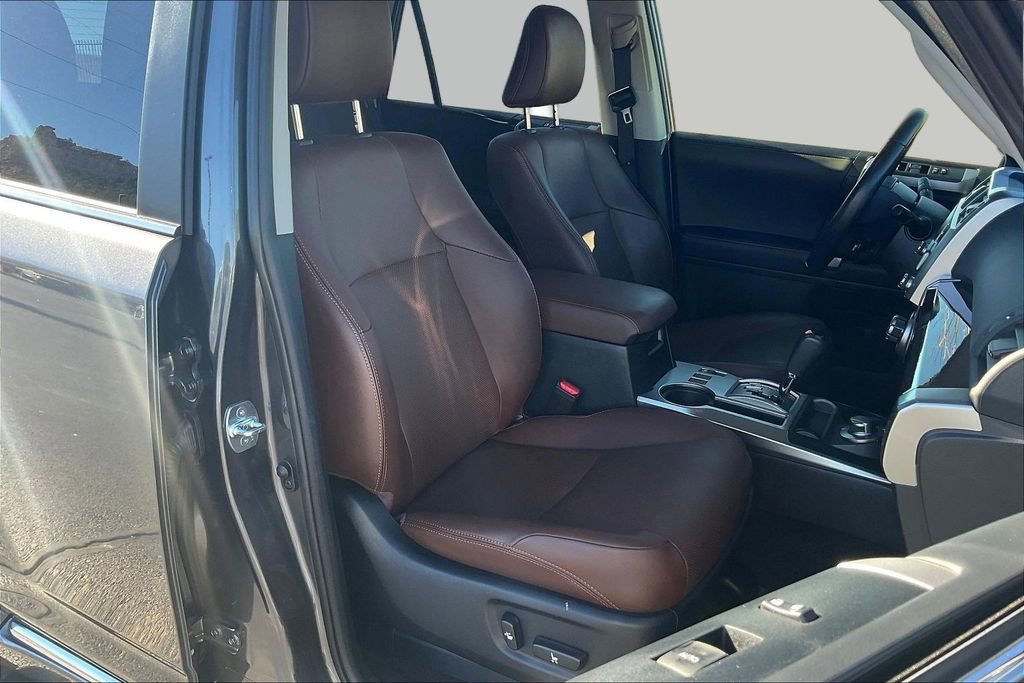 Used 2023 Toyota 4Runner Limited image 29