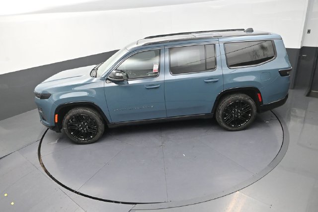 New 2026 Jeep Grand Wagoneer Limited AWD/4WD image 13
