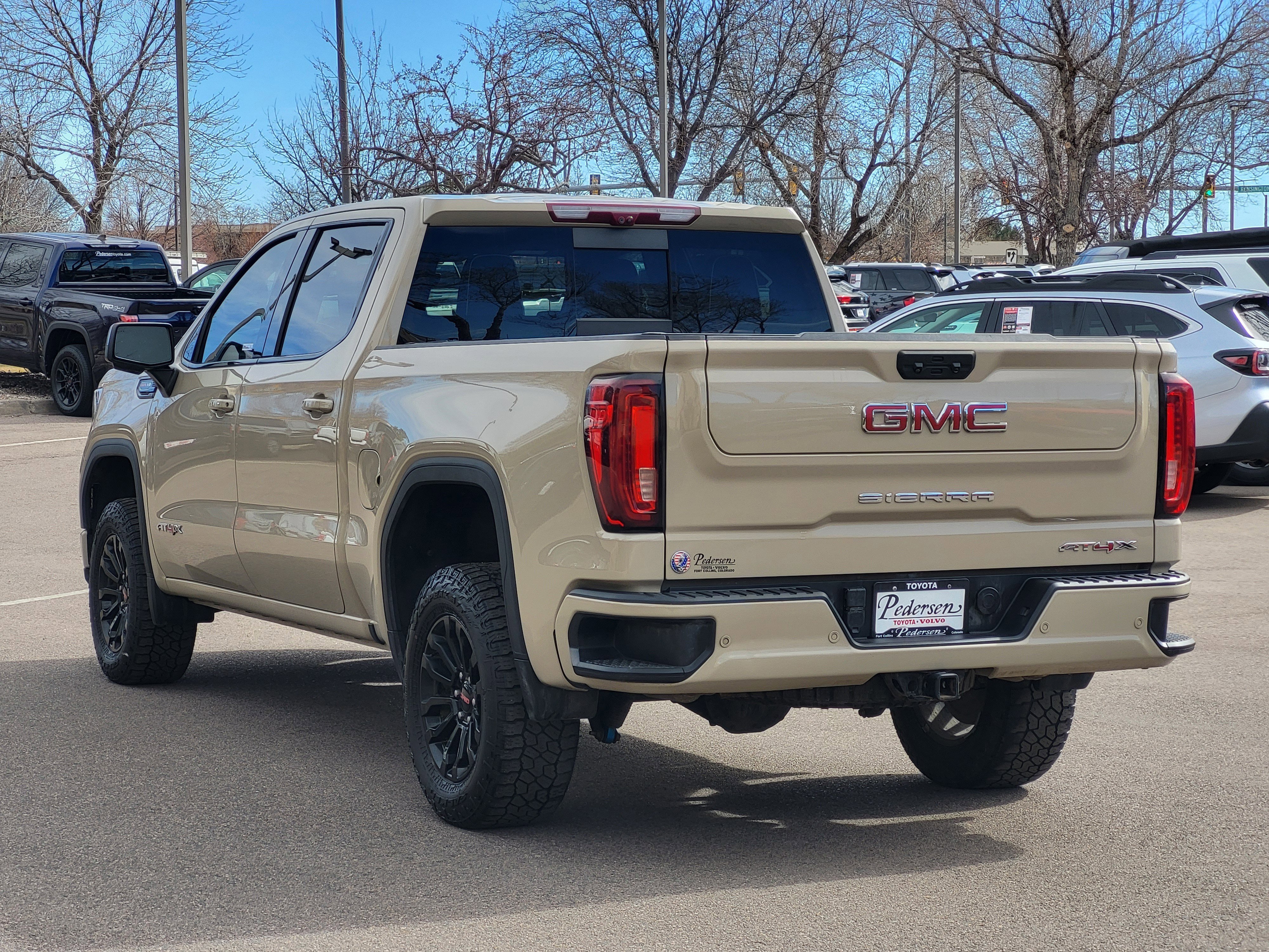 Used 2023 GMC Sierra 1500 AT4X image 3