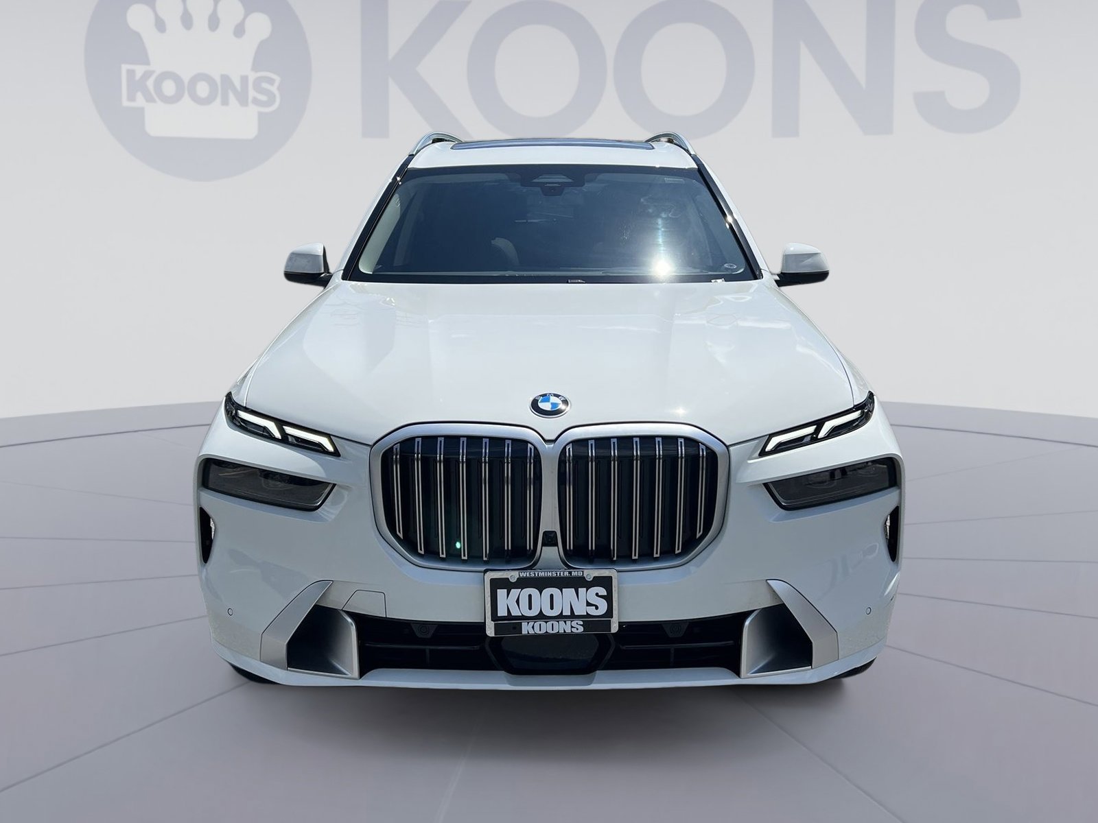 Used 2024 BMW X7 xDrive40i w/ Premium Package AWD/4WD image 11