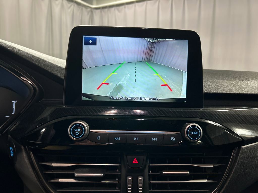 Used 2025 Ford Escape ST-Line image 17