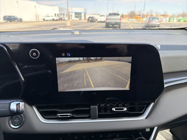 New 2026 Chevrolet Equinox LT AWD/4WD image 17