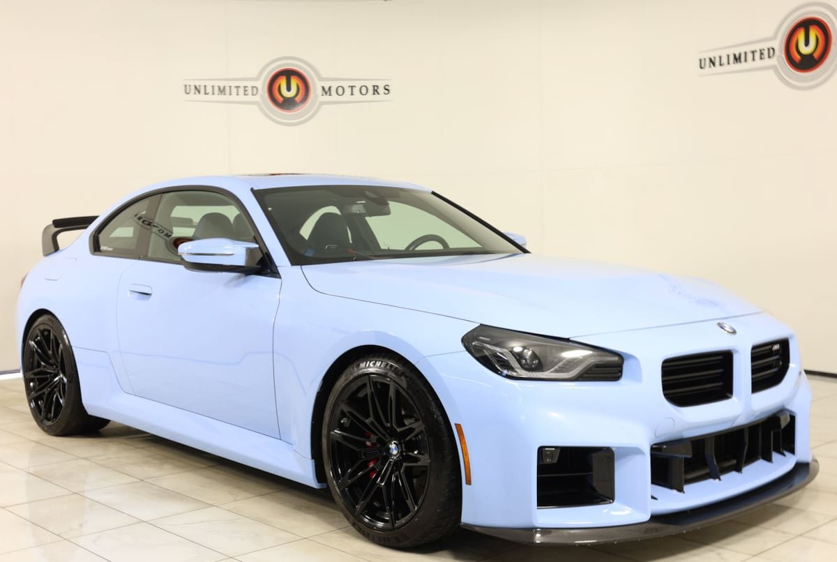 Used 2023 BMW M2 w/ Lighting Package RWD image 39