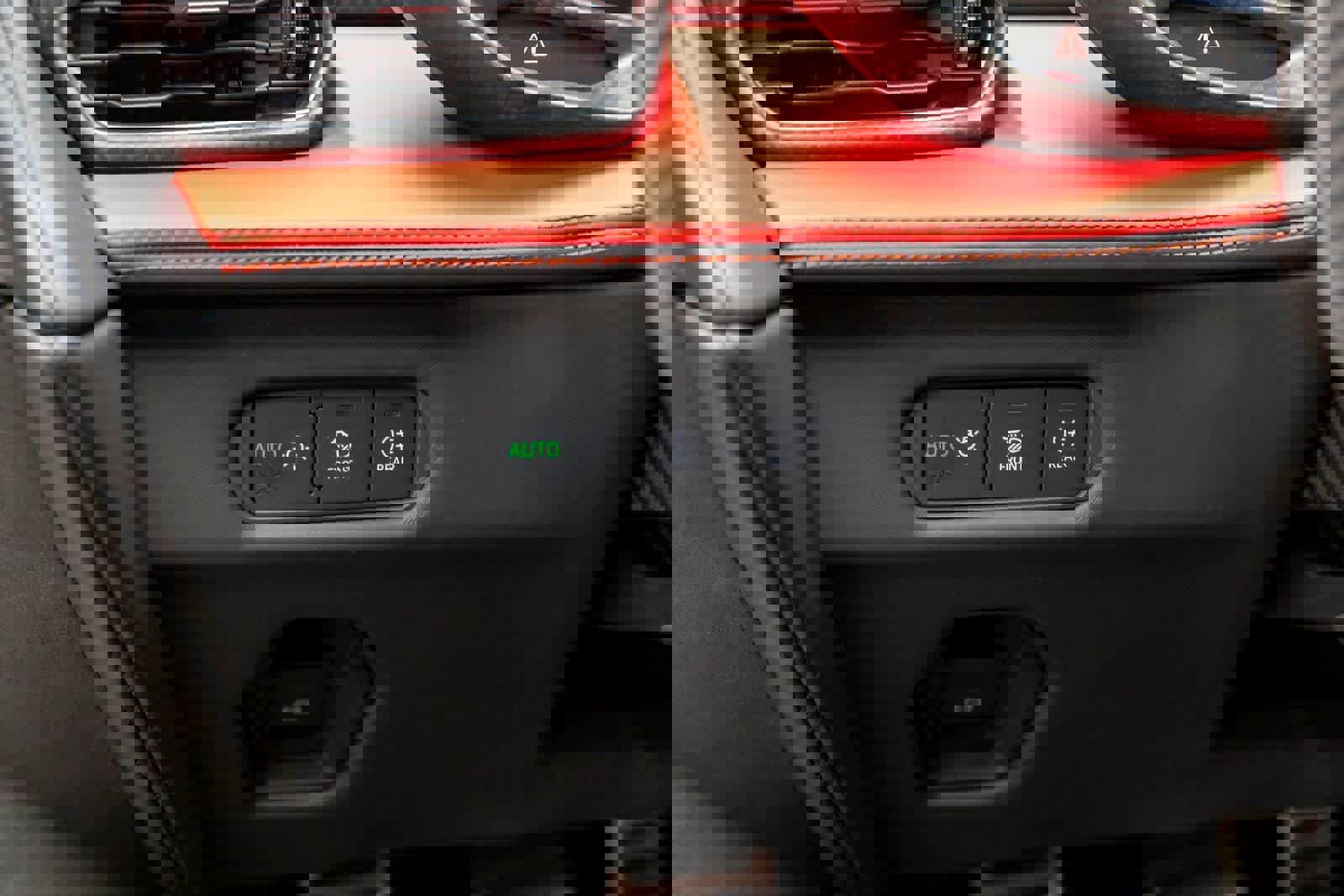 Used 2024 Lamborghini Revuelto image 26