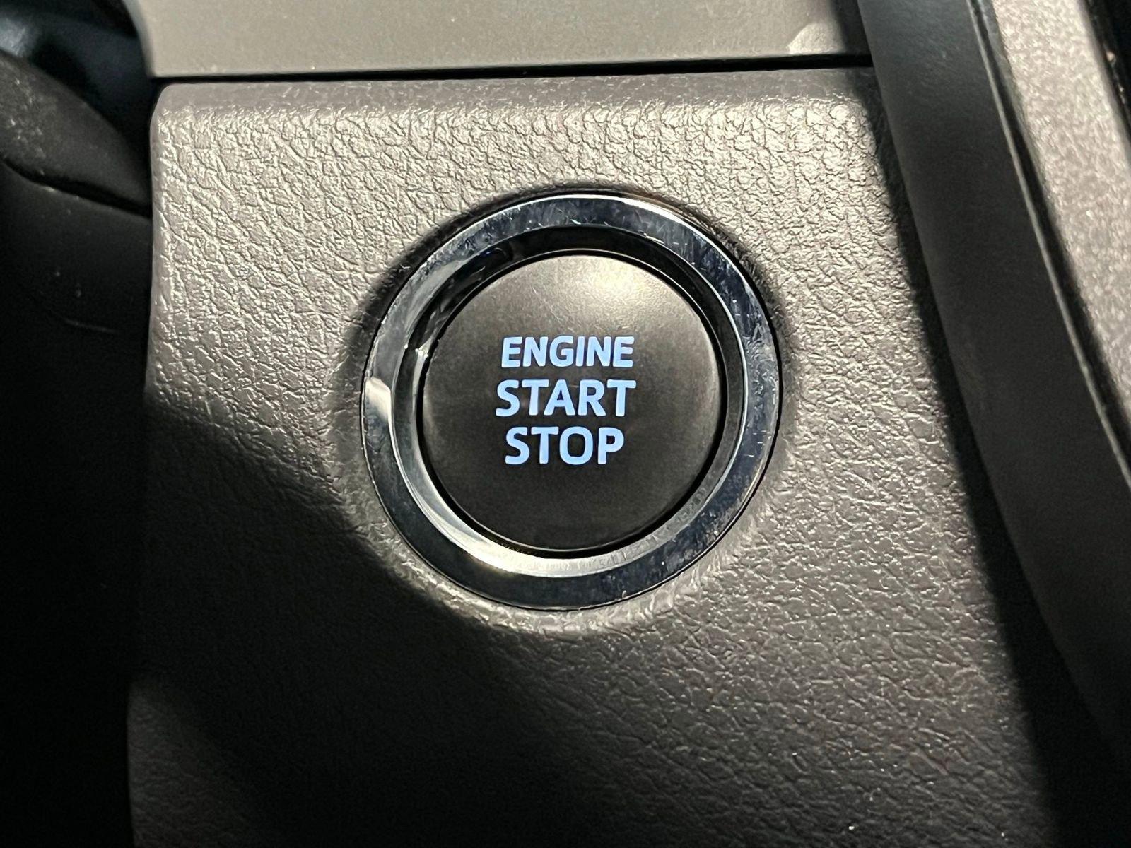 Used 2023 Toyota Camry XLE AWD/4WD image 27