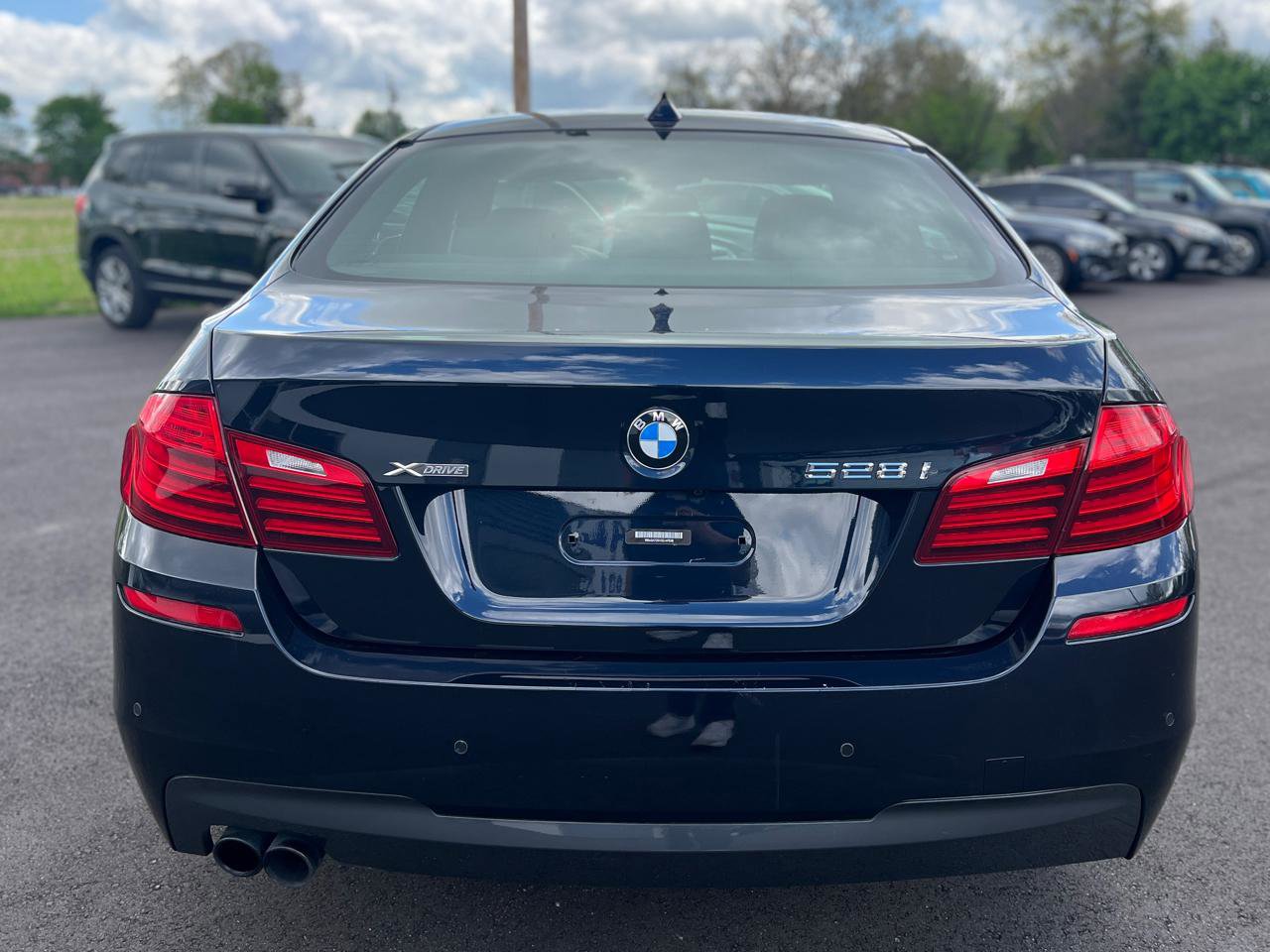Used 2016 BMW 528i xDrive Sedan AWD/4WD image 10