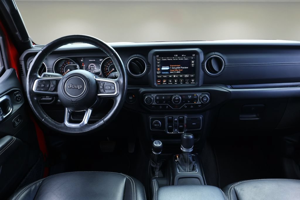 Used 2020 Jeep Gladiator Overland AWD/4WD image 13