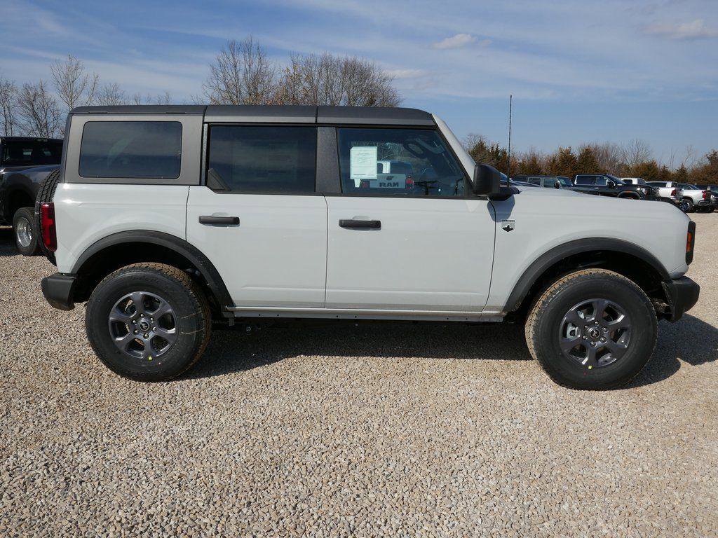 New 2026 Ford Bronco Big Bend image 3