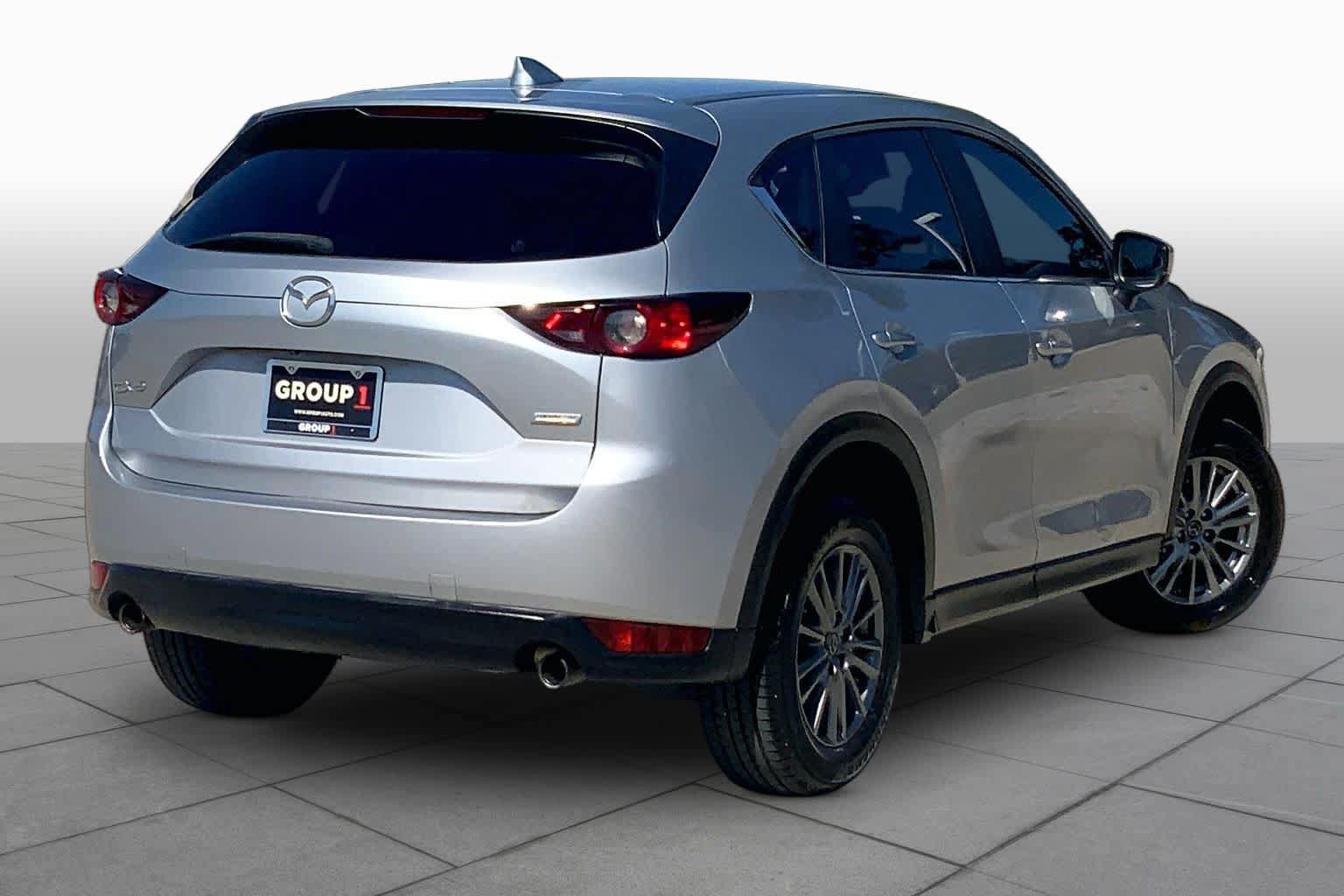 Used 2017 MAZDA CX-5 Sport FWD image 12