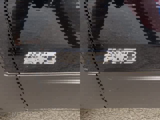 Used 2019 Kia Sorento LX image 9