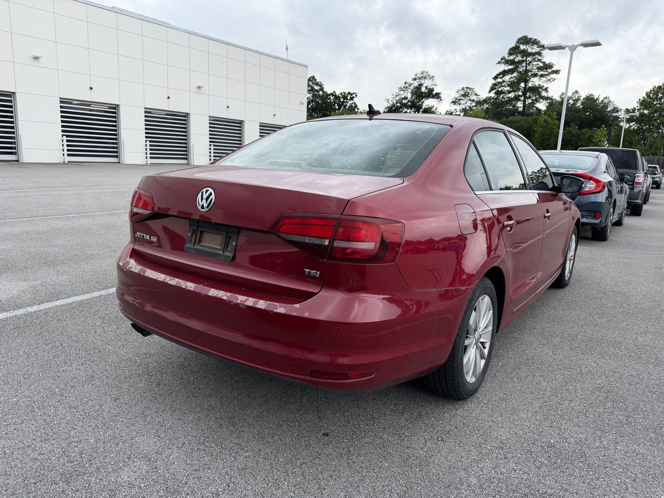 Used 2016 Volkswagen Jetta SE FWD image 6
