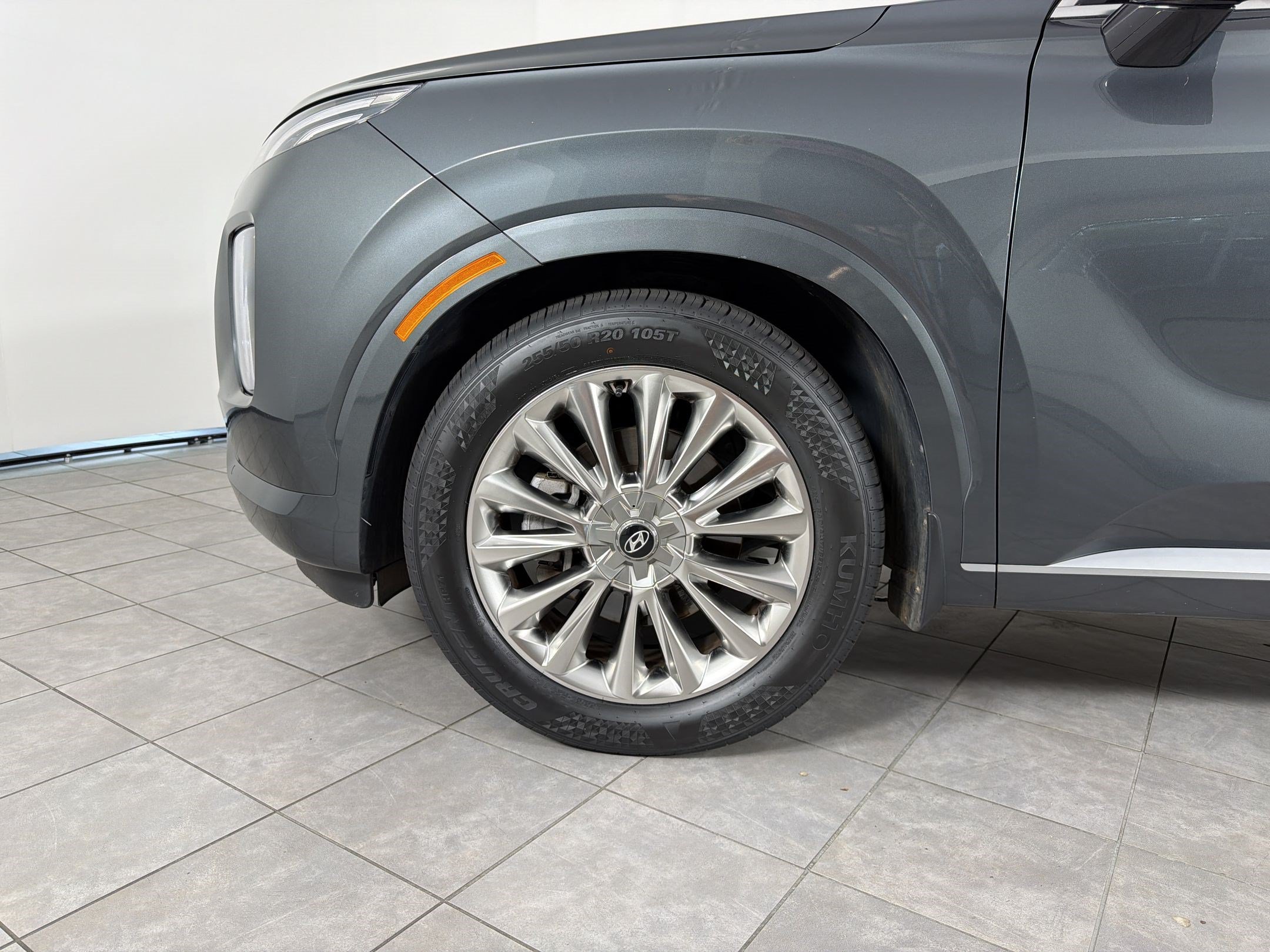 Used 2020 Hyundai Palisade Limited FWD image 12