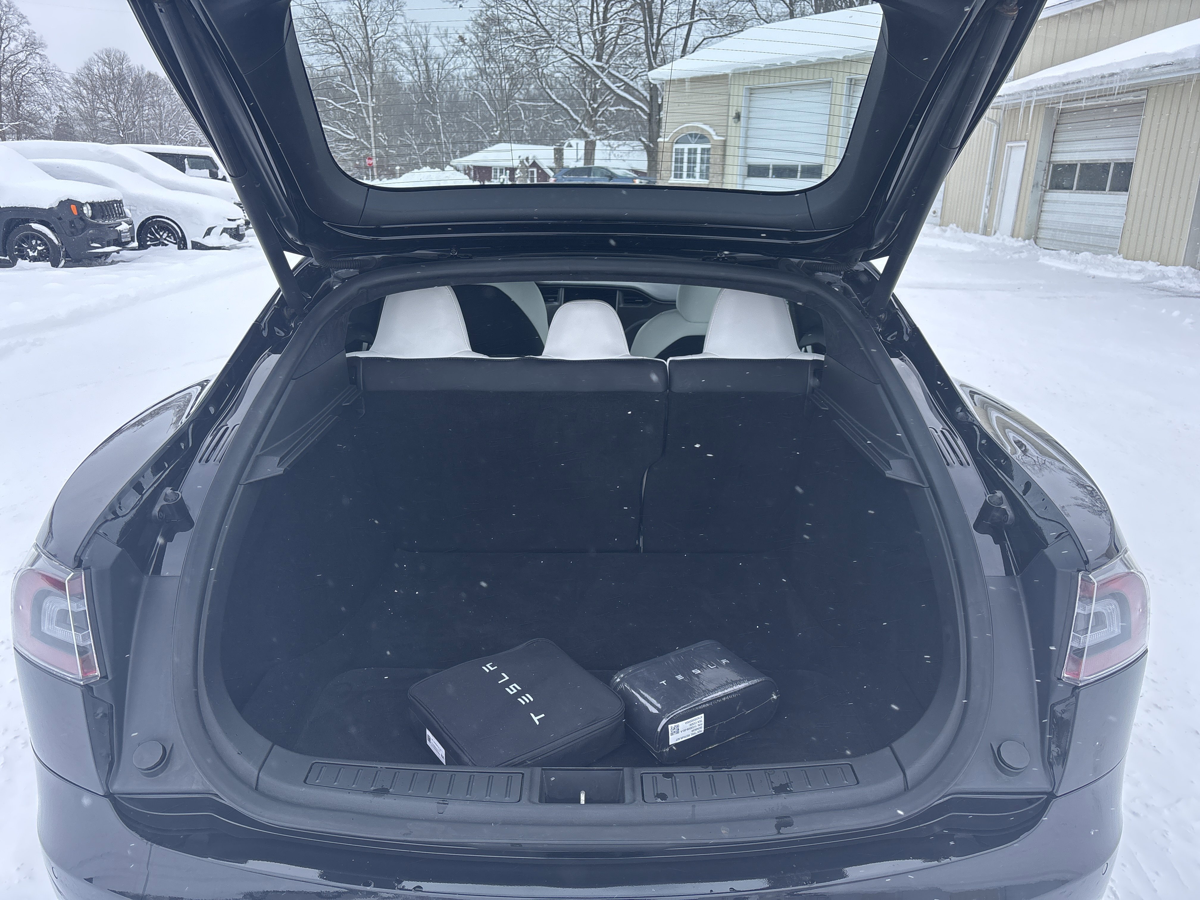 Used 2020 Tesla Model S Performance AWD/4WD image 8