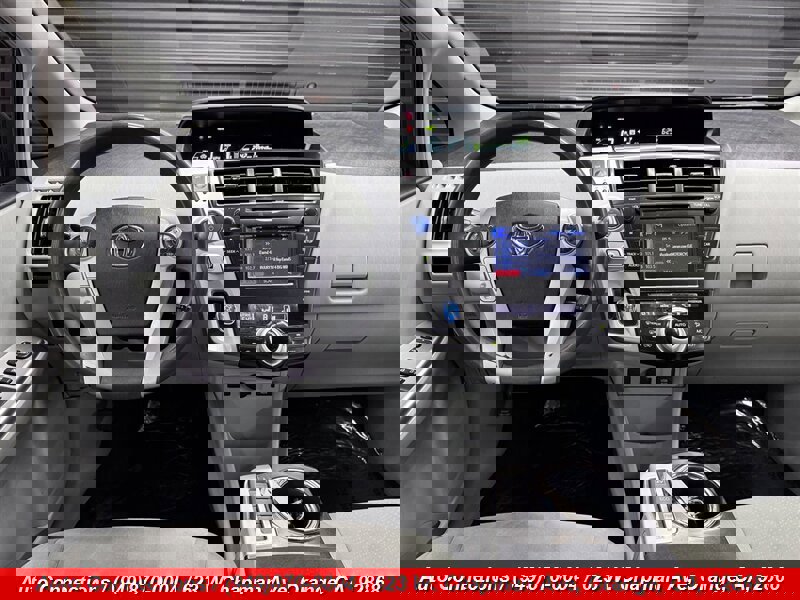 Used 2013 Toyota Prius V Two image 12