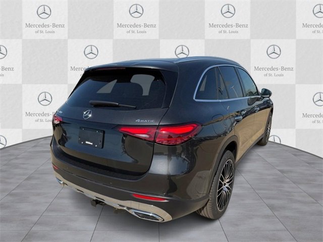 Used 2025 Mercedes-Benz GLC 300 GLC 300 image 3