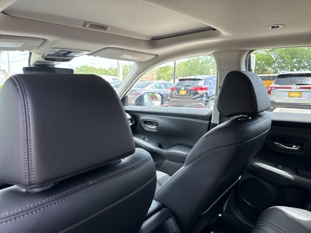 Used 2026 Honda HR-V EX-L image 19