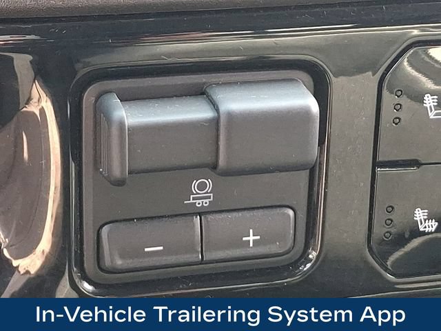 Used 2024 GMC Sierra 1500 SLE w/ Preferred Package AWD/4WD image 18