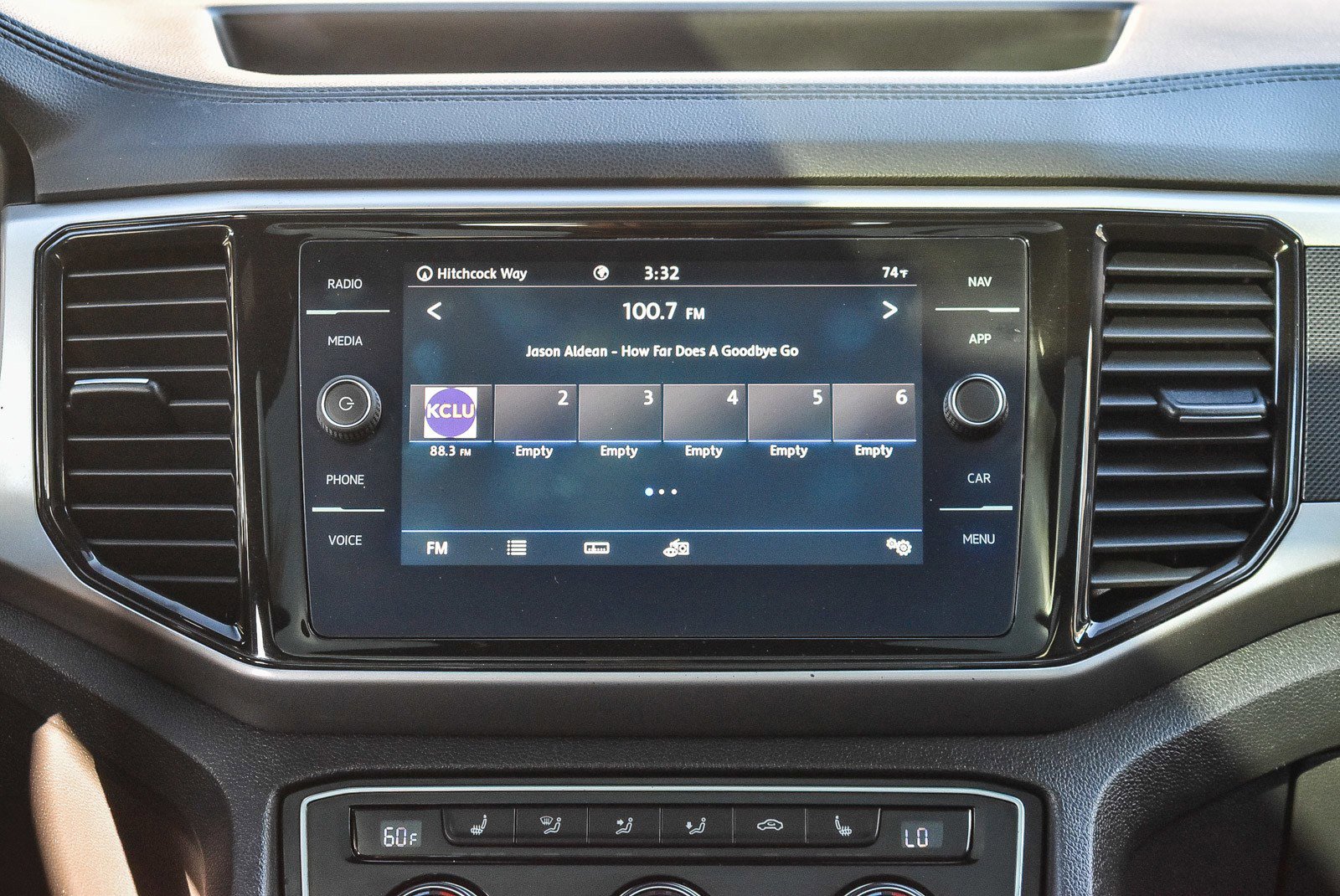 Used 2020 Volkswagen Atlas Cross Sport SEL image 14