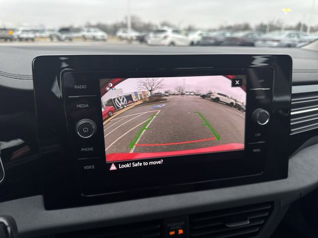 New 2026 Volkswagen Jetta SE image 15