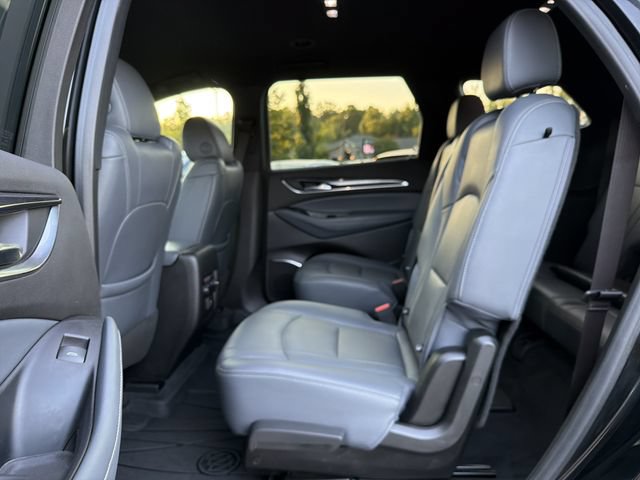 Used 2022 Buick Enclave Essence w/ Sport Touring Edition FWD image 13
