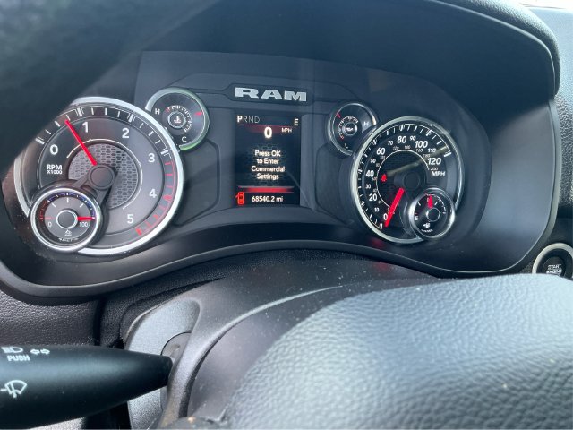 Used 2024 RAM 5500 Tradesman w/ Chrome Appearance Group AWD/4WD image 27