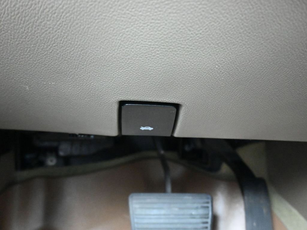 Used 2019 Chevrolet Tahoe Premier image 29