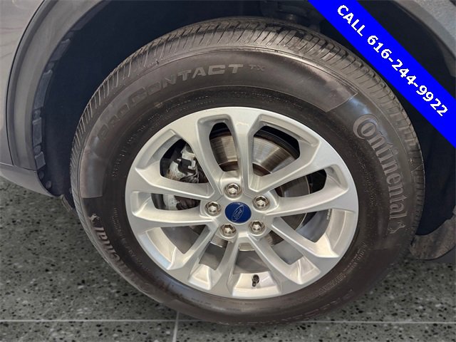 Used 2022 Ford Escape SE w/ Cold Weather Package image 23