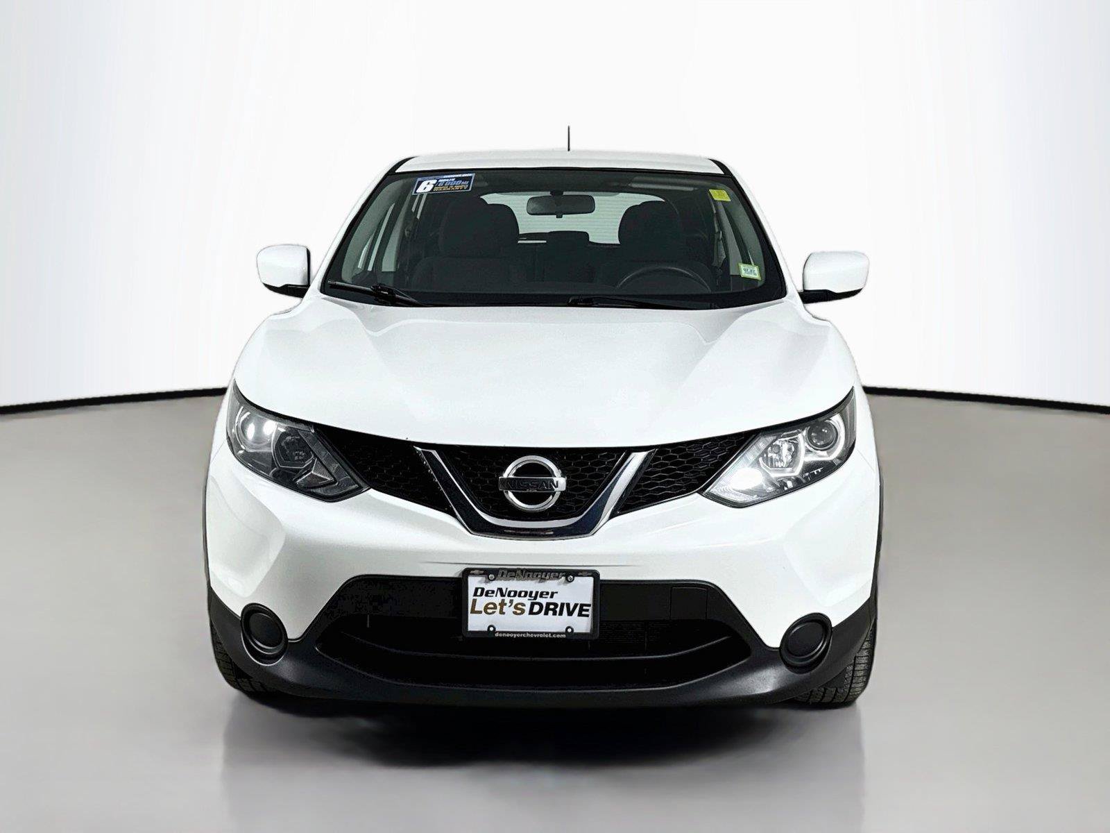 Used 2017 Nissan Rogue Sport S w/ S Appearance Package AWD/4WD image 4
