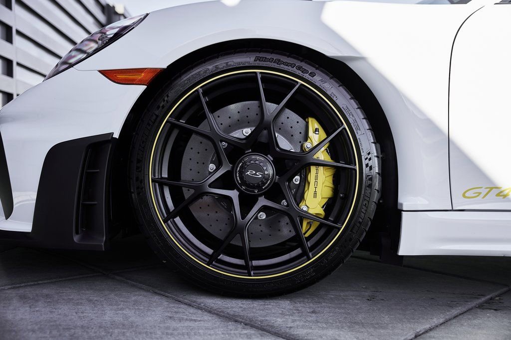 Used 2025 Porsche 718 Cayman GT4 RS w/ Weissach Package image 3