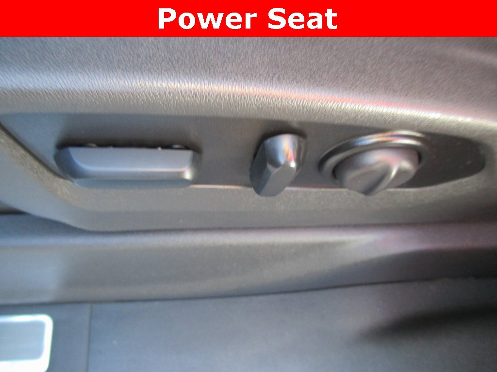 Used 2022 GMC Sierra 3500 Denali image 24