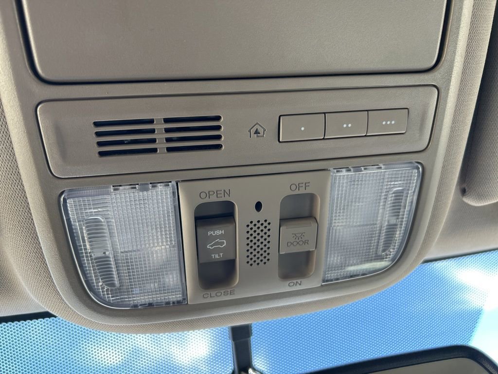 Used 2017 Honda Pilot EX-L image 31