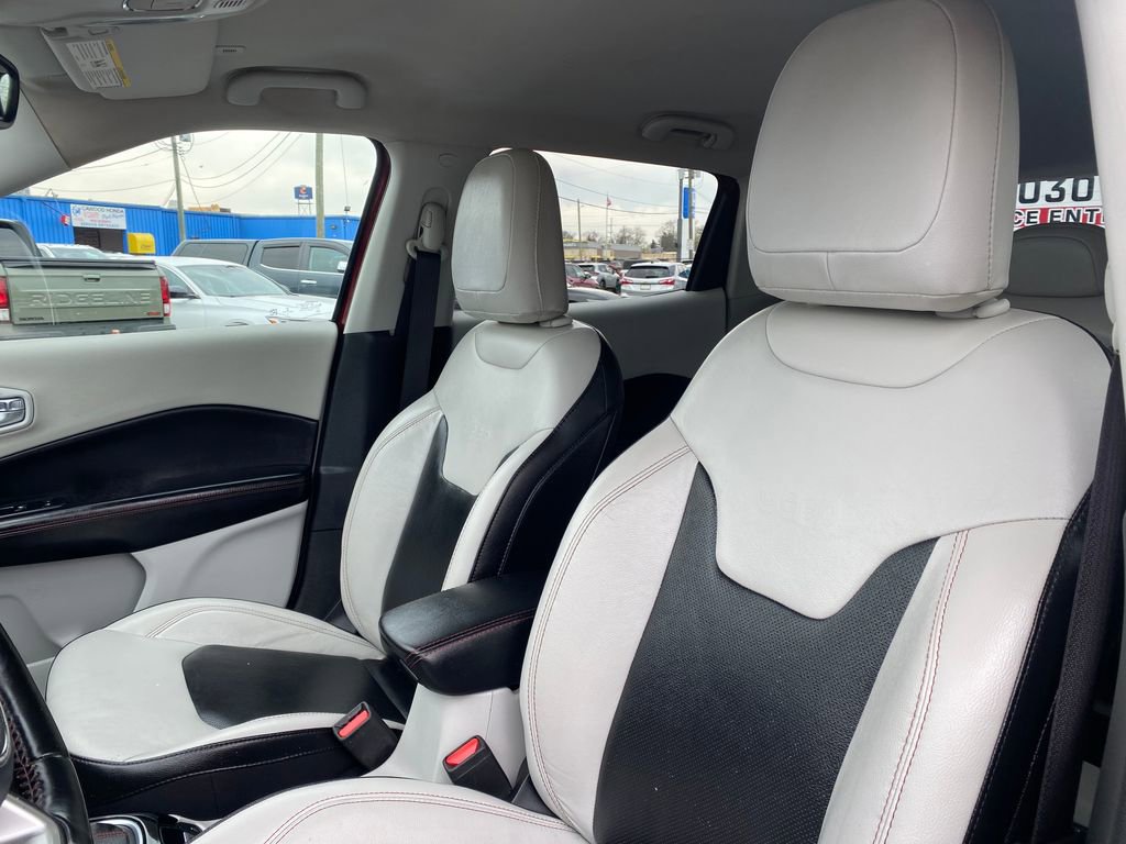 Used 2021 Jeep Compass Limited image 10