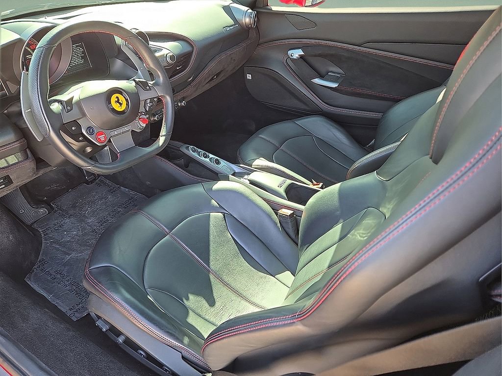 Used 2020 Ferrari F8 Tributo image 23
