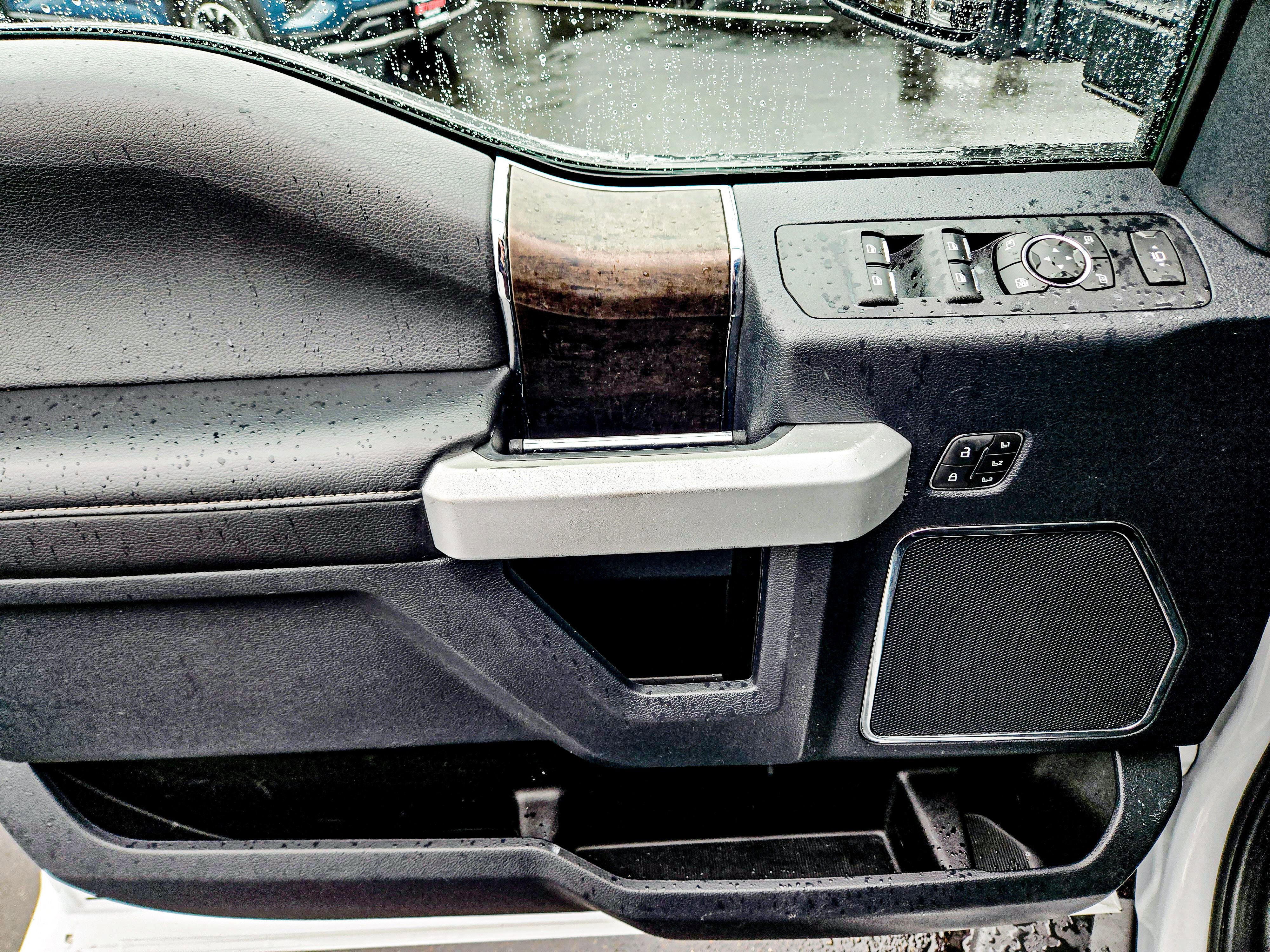 Used 2022 Ford F250 Lariat w/ Lariat Value Package image 21