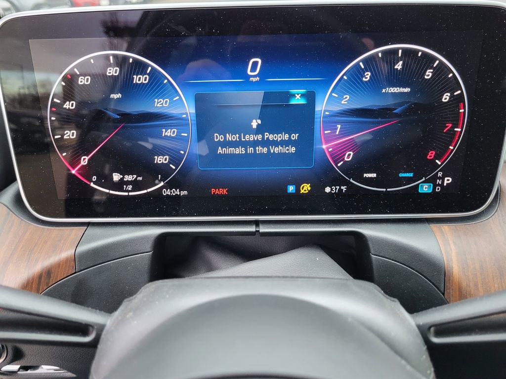 Certified 2025 Mercedes-Benz C 300 4MATIC Sedan image 16