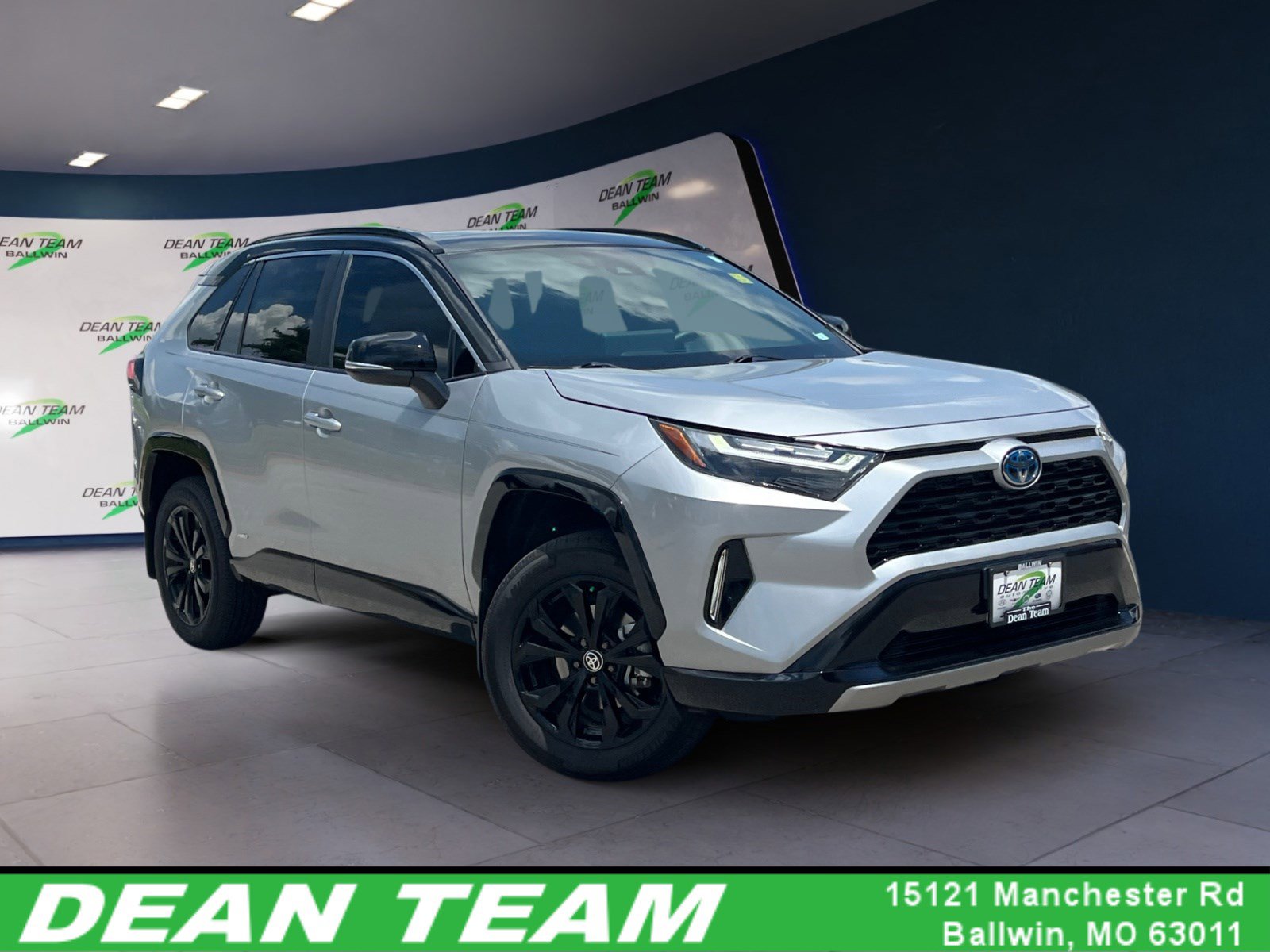 Used 2024 Toyota RAV4 XSE