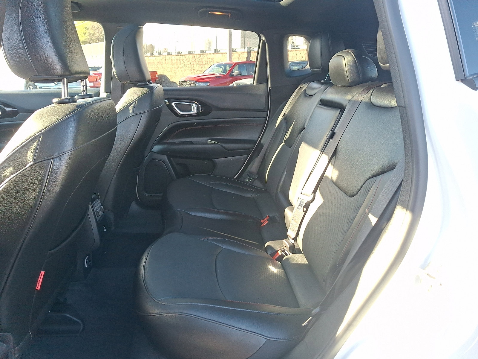 Used 2023 Jeep Compass Trailhawk w/ Trailhawk Elite Group AWD/4WD image 10