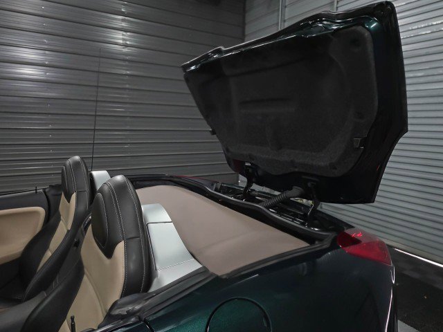 Used 2009 Pontiac Solstice Convertible w/ Premium Package RWD image 11