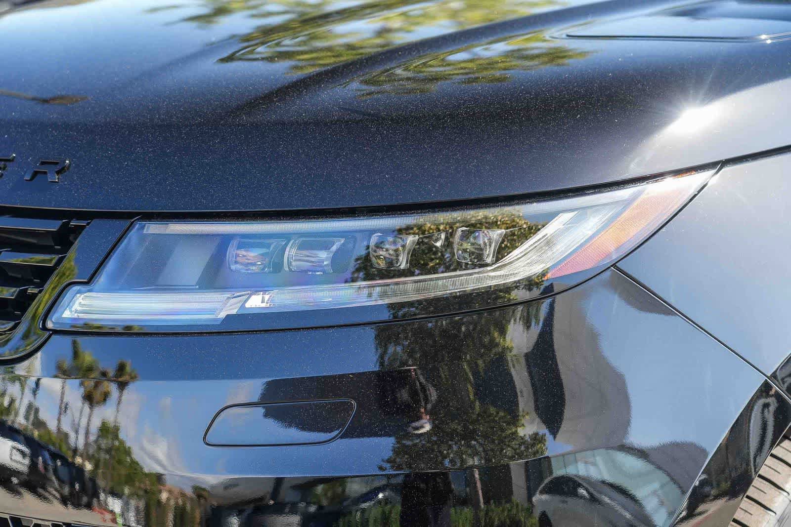 New 2026 Land Rover Range Rover Sport SV AWD/4WD image 10
