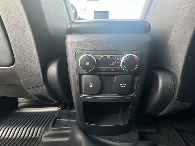Used 2020 Ford Explorer Platinum w/ Premium Technology Package image 23