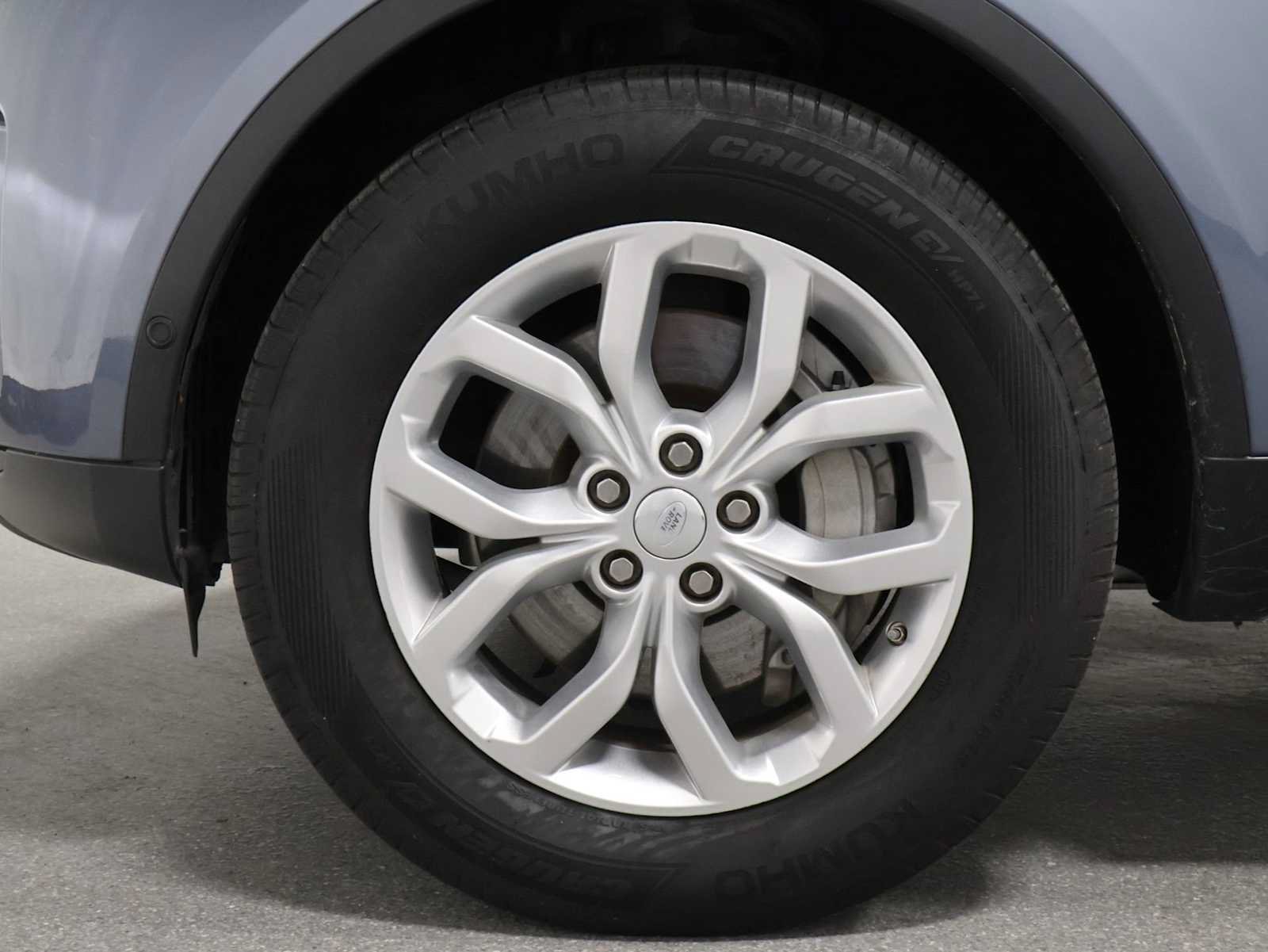 Used 2020 Land Rover Discovery SE AWD/4WD image 36