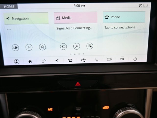 Used 2020 Jaguar XE S image 32