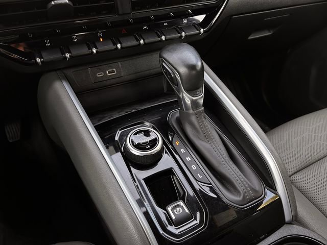 Used 2023 Chevrolet Colorado ZR2 w/ ZR2 Convenience Package III image 21