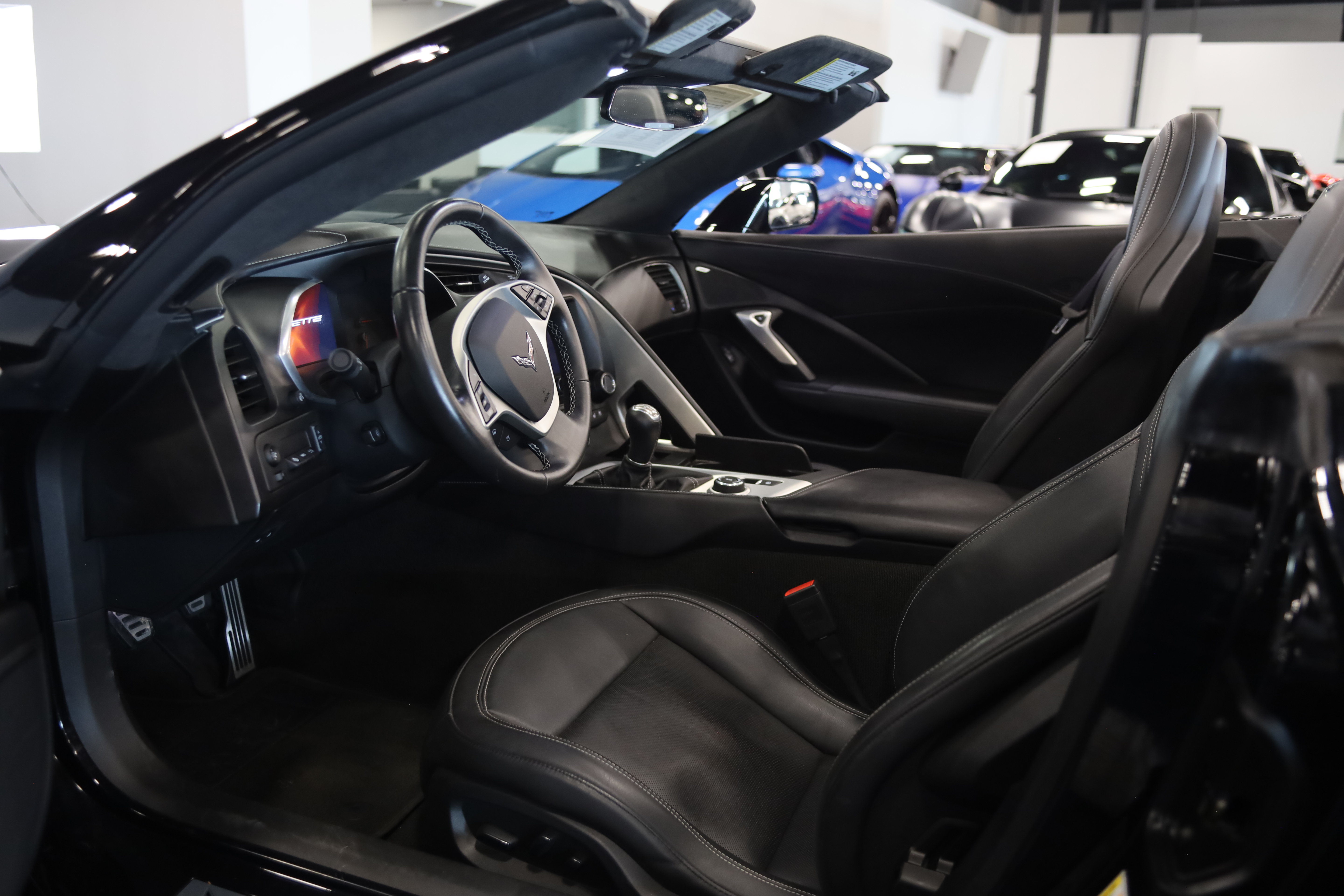 Used 2015 Chevrolet Corvette Stingray Convertible w/ 3LT Preferred Equipment Group RWD image 19